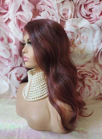 Lace Front Wig - Picture 5 of 5